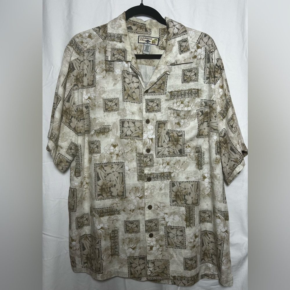 Caribbean Joe Men's Hawaiian Beige w/Green button up Shirt